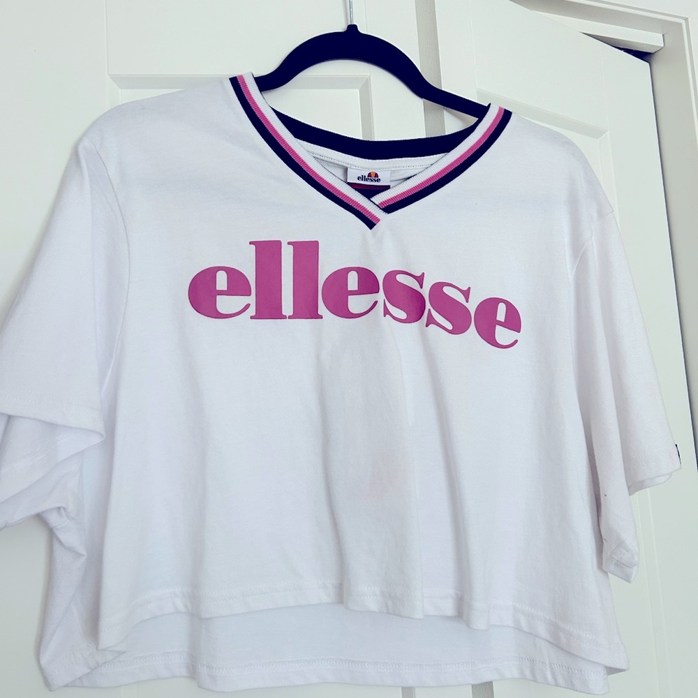 Ellesse XS white tshirt